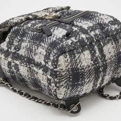 Pre Owned Chanel White/Black Tweed Print Nylon Medium Drawstring Backpack