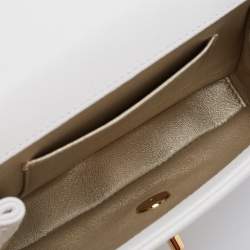 Pre Owned Chanel White Caviar Leather Captain Gold Waist Bag
