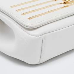 Pre Owned Chanel White Caviar Leather Captain Gold Waist Bag