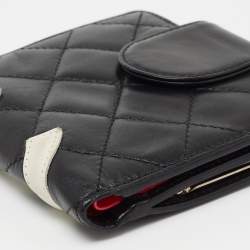 مملوكة مسبقًا Chanel Black Quilted Leather Cambon Ligne Compact Wallet