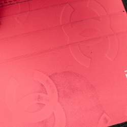 مملوكة مسبقًا Chanel Black Quilted Leather Cambon Ligne Compact Wallet