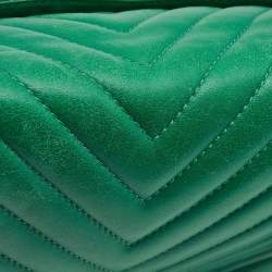 Pre Owned Chanel Green Chevron Leather Jumbo Classic Single Flap Bag