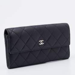 Pre Owned Chanel Black Quilted Leather CC Continental Wallet