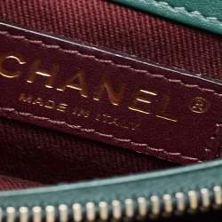 Pre Owned Chanel Green Quilted Leather Enamel Top Handle Bag