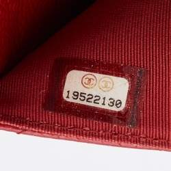 Pre Owned Chanel Red Quilted Caviar Leather Classic Wallet on Chain