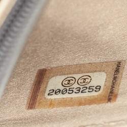 Pre Owned محفظة شانيل جلد كاميليا أسود بسلسلة