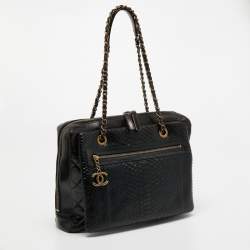 Pre Owned Chanel Black Python and Glazed Leather Medium Urban Mix Zipped Tote 