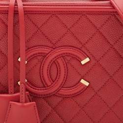 Pre Owned Chanel Red Quilted Caviar Leather Medium CC Filigree Vanity Case Bag