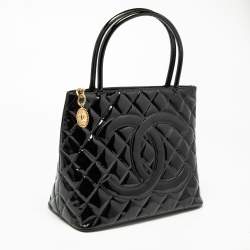 Pre Owned Chanel Black Patent Leather Medallion Tote