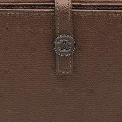 Pre Owned Chanel Brown Leather Flap Wallet
