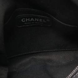 Pre Owned Chanel Black Quilt Stitched Caviar Leather CC Belt Bag