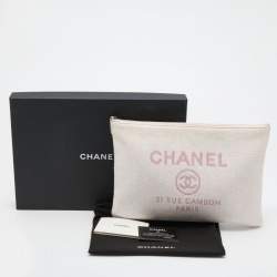 Chanel Pink Woven Raffia Deauville O Case