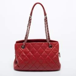 Pre Owned Chanel Red Quilted Caviar Leather CC Timeless Tote