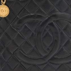 Pre Owned Chanel Black Quilted Caviar Leather Vintage Medallion Bag
