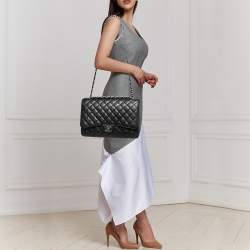 Pre Owned Chanel Black Quilted Caviar Leather Maxi Classic Double Flap Bag