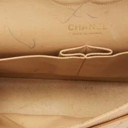 Pre Owned Chanel Beige Quilted Caviar Leather Medium Classic Double Flap Bag