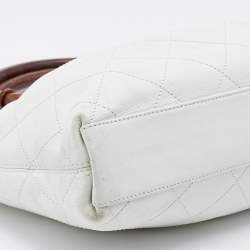 Pre Owned Chanel White Quilted Leather Wooden Handle Bag