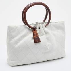 Pre Owned Chanel White Quilted Leather Wooden Handle Bag