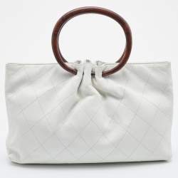 Pre Owned Chanel White Quilted Leather Wooden Handle Bag