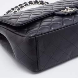 Pre Owned Chanel Black Quilted Leather Maxi Classic Double Flap Bag