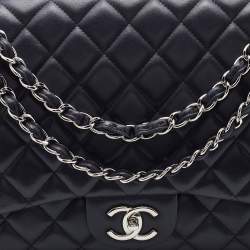 Pre Owned Chanel Black Quilted Leather Maxi Classic Double Flap Bag
