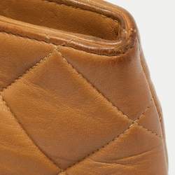 Pre Owned Chanel Beige Quilted Leather Vintage Medallion Tote