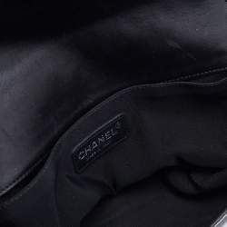 Pre Owned Chanel Deep Purple/Black Patent Leather Medium Boy Flap Bag