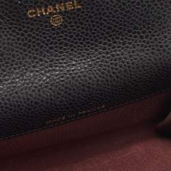 مملوكة مسبقًا Chanel Black Quilted Caviar Leather CC Classic Card Case
