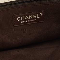 Pre Owned Chanel Cream/Brown Quilted Leather Country Club Flap Bag