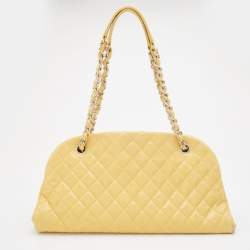 Pre Owned Chanel Yellow Quilted Glazed Crackled Leather Medium Just Mademoiselle Bowling Bag