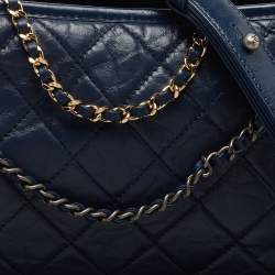 Pre Owned Chanel Blue Quilted Leather Large Gabrielle Hobo 