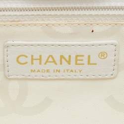 Pre Owned Chanel White Patent Leather Triple CC Logo Tote
