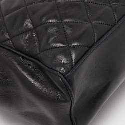 Pre Owned Chanel Black Quilted Leather Vintage Zip Tote