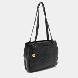 Pre Owned Chanel Black Quilted Leather Vintage Zip Tote