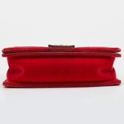 Pre Owned Chanel Red/Green Quilted Tartan and Velvet Medium Boy Flap Bag
