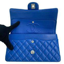 Pre Owned Chanel Blue Lambskin Leather Medium Classic Double Flap Bag