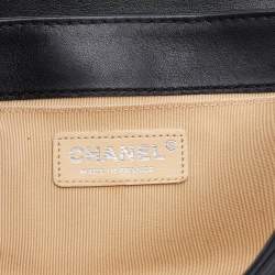 Pre Owned Chanel Black/Cream Woven Patent and Leather Medium Reverso Boy Flap Bag