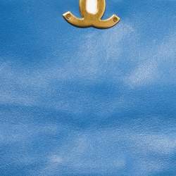 Pre Owned Chanel Blue Quilted Leather CC 19 Flap Bag