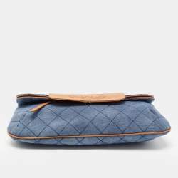 Pre Owned Chanel Blue/Tan Quilted Denim and Leather CC Flap Clutch