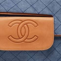 Pre Owned Chanel Blue/Tan Quilted Denim and Leather CC Flap Clutch