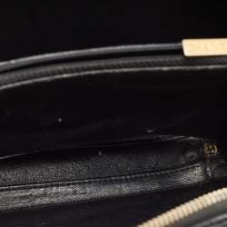 Pre Owned Chanel Black Quilted Caviar Leather Medium CC Filigree Vanity Case Bag