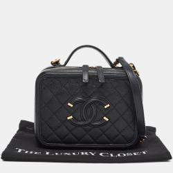 Pre Owned Chanel Black Quilted Caviar Leather Medium CC Filigree Vanity Case Bag