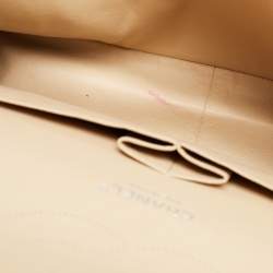 Pre Owned Chanel Beige Quilted Caviar Leather Jumbo Classic Double Flap Bag