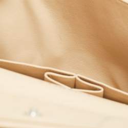 Pre Owned Chanel Beige Quilted Caviar Leather Jumbo Classic Double Flap Bag