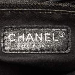 Pre Owned Chanel Black Quilted Lambskin Leather Maxi 3 Accordion Flap Bag