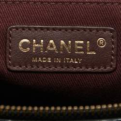 Pre Owned Chanel Black Chevron Shimmer Leather Surpique Zip Satchel