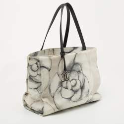 Pre Owned Chanel Black/Grey Canvas CC Camellia Print Tote