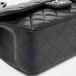 Pre Owned Chanel Black Quilted Lambskin Leather Jumbo Classic Double Flap Bag