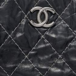 Pre Owned Chanel Black Distressed Leather CC Chain Bag