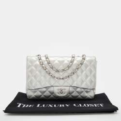 Pre Owned Chanel Silver Quilted Leather Jumbo Classic Single Flap Bag